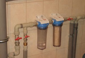 Установка проточного фильтра для воды в Ижевске